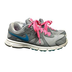 Nike Revolution 2‎ Running Shoes.  Women’s Size 9